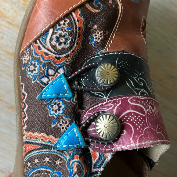 Socofy Leather Shoes Clogs Sz 42 (10-11) BEAUTIFUL detail and COMFY! - Picture 5 of 10